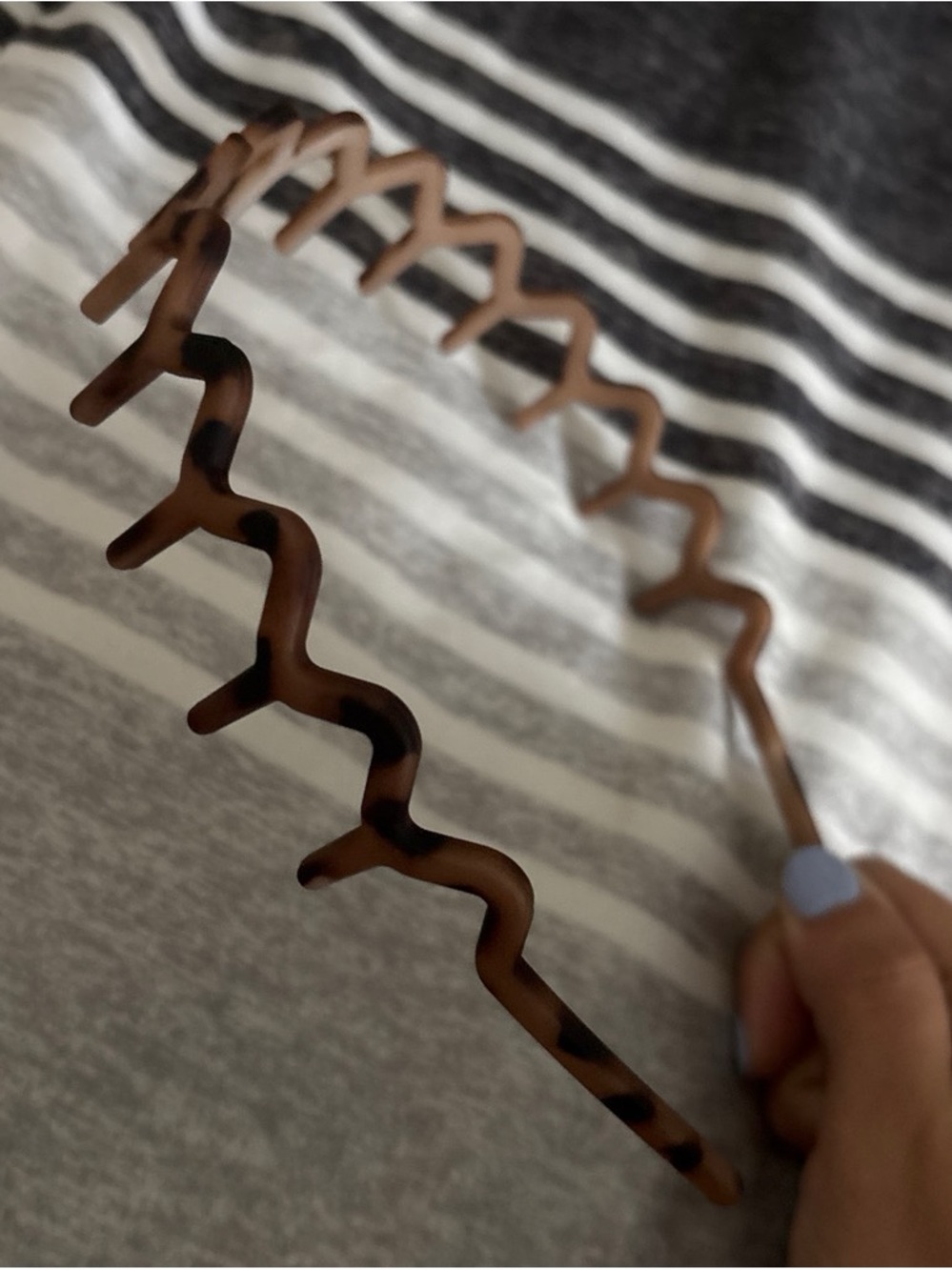 Tortoiseshell Wave Hairband - Brown Non-Slip Styling Headband
